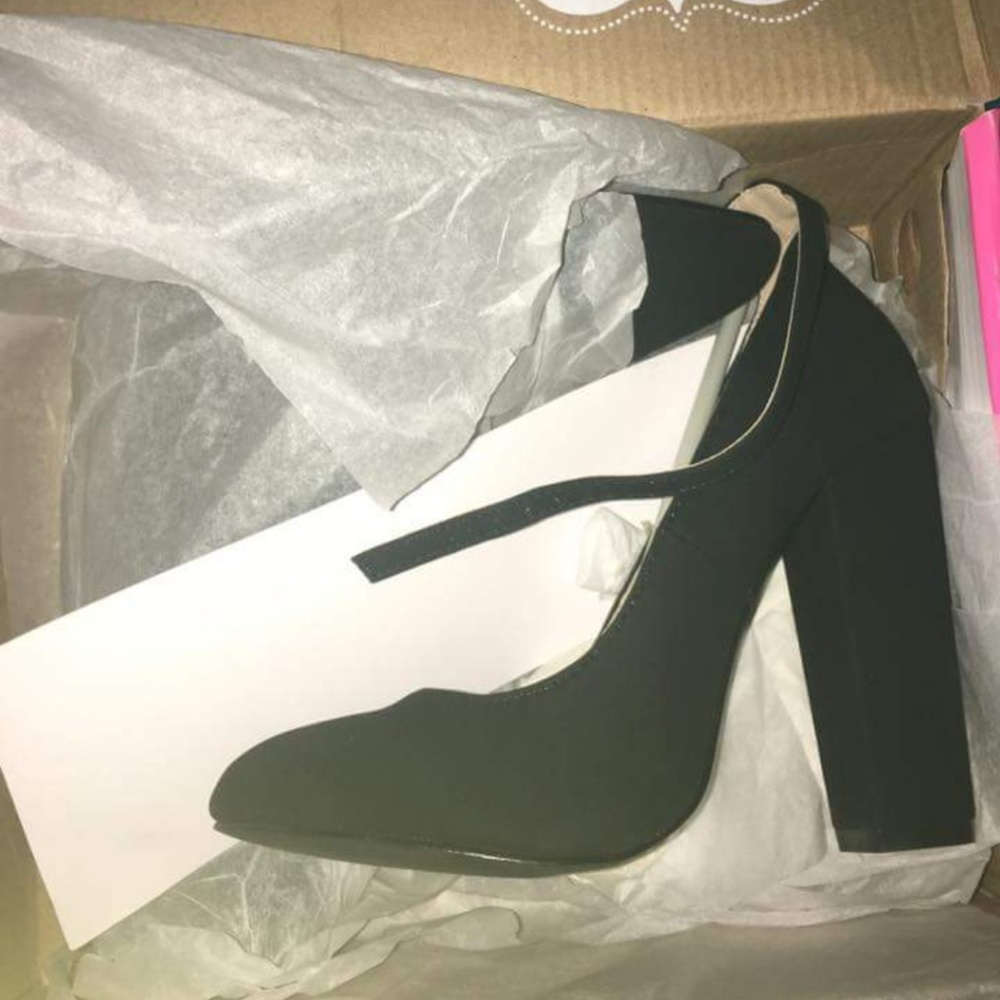 Brand new black heels